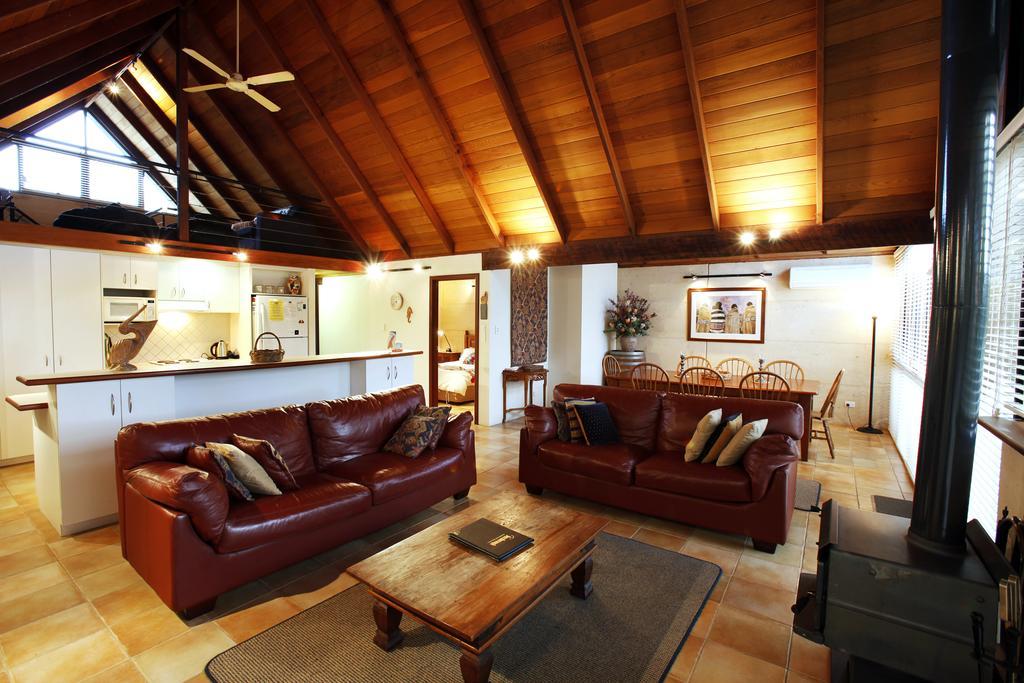 Whalers Cove Villas 던스브로그 객실 사진